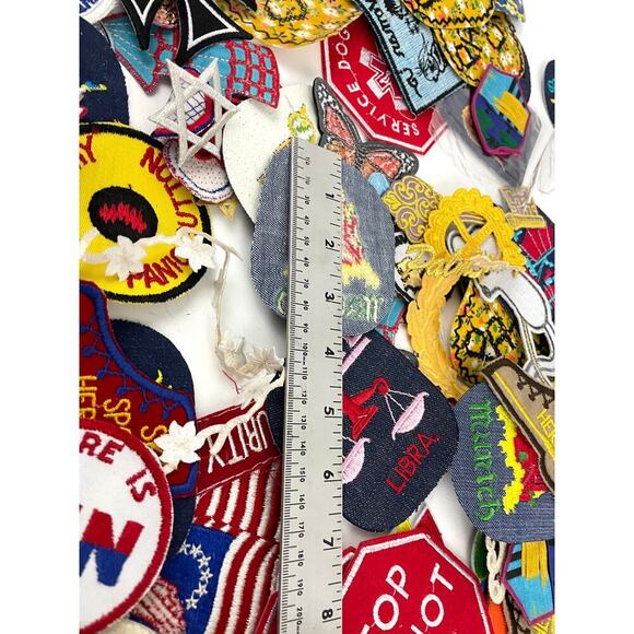 150 PC Assorted Sewing Applique Patches Iron on Sew On NEW Mixed Sequin Crafting - Picture 14 of 16